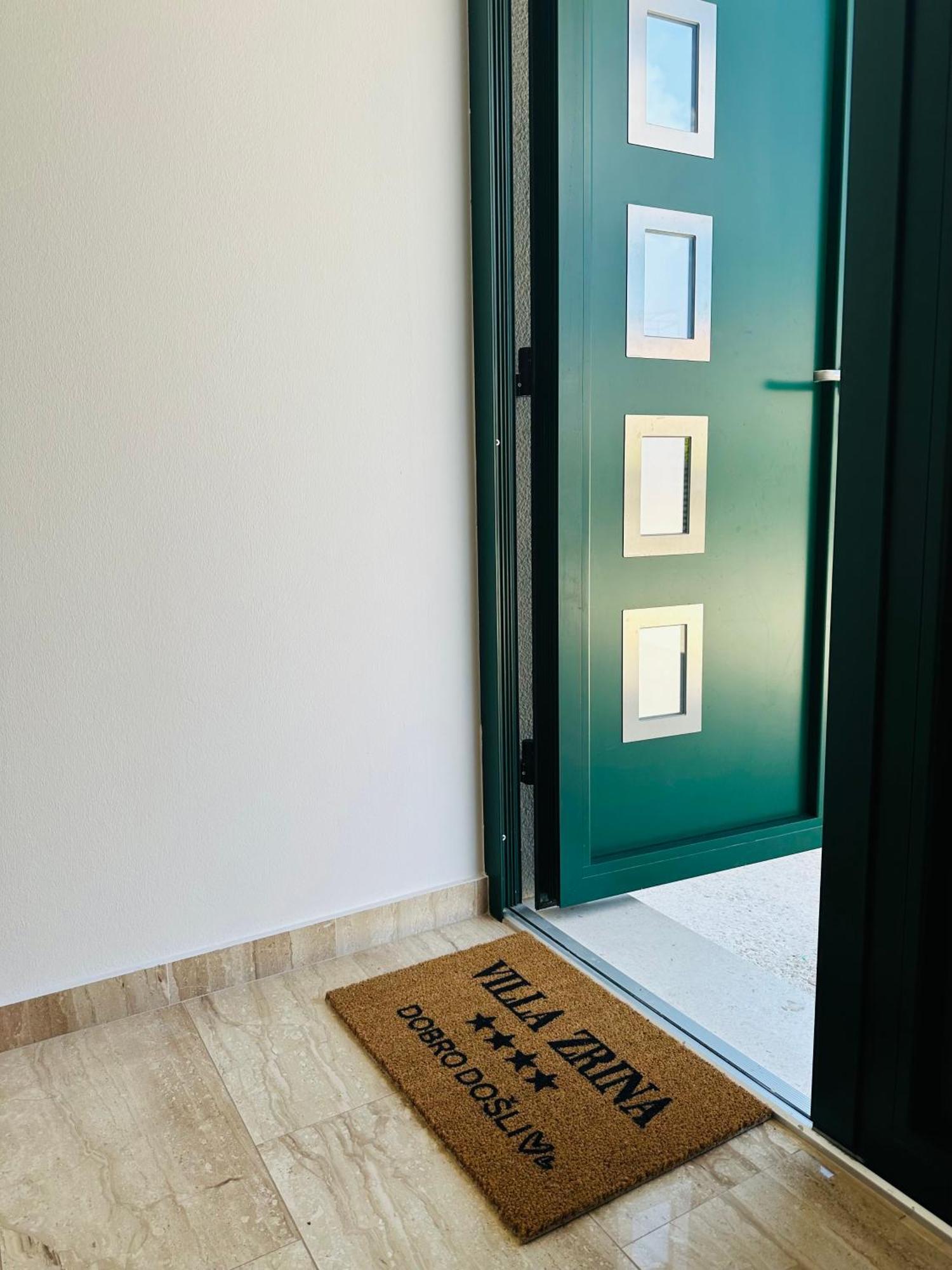Vila Zrina - Apartmani Trogir Zewnętrze zdjęcie